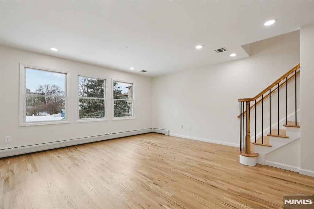 1561 Anderson Avenue