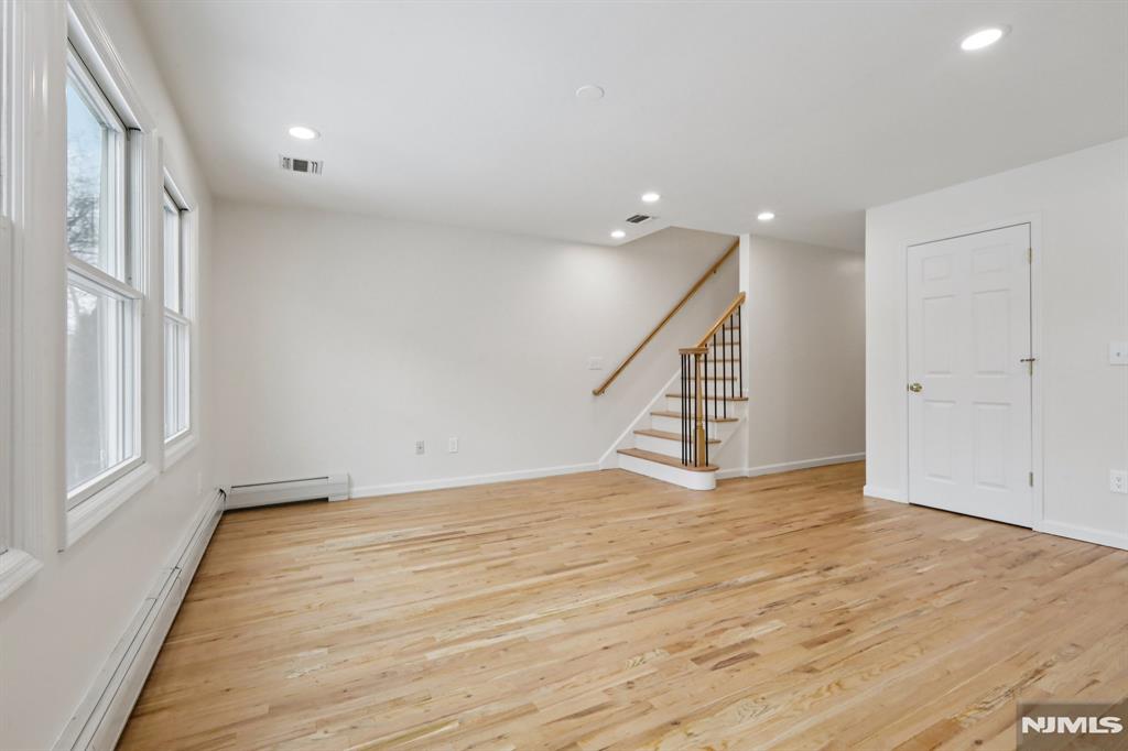 1561 Anderson Avenue