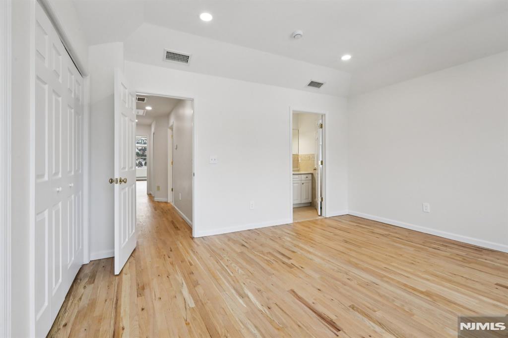 1561 Anderson Avenue