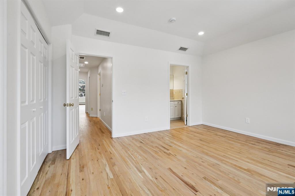 1561 Anderson Avenue