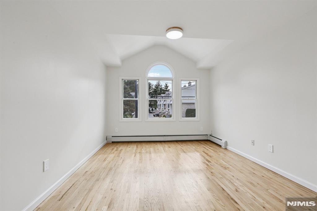 1561 Anderson Avenue