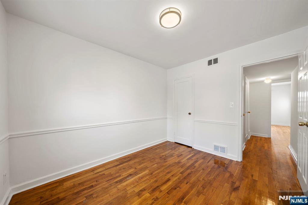 184 Hillside Avenue I1