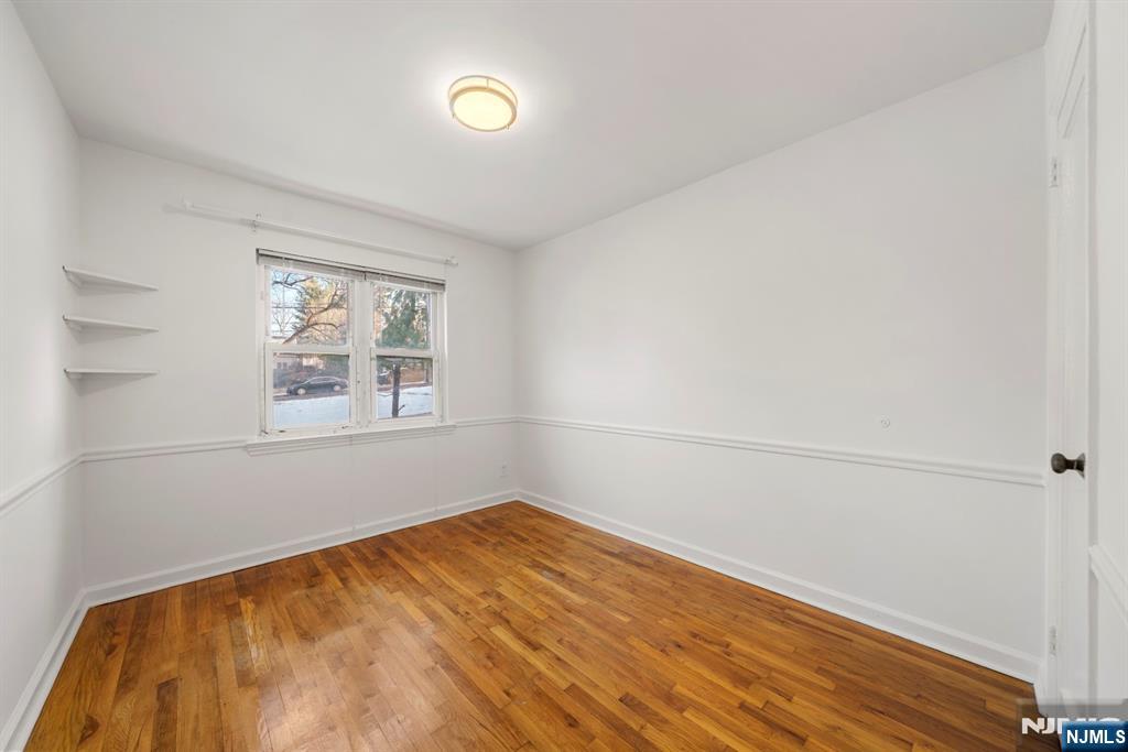 184 Hillside Avenue I1