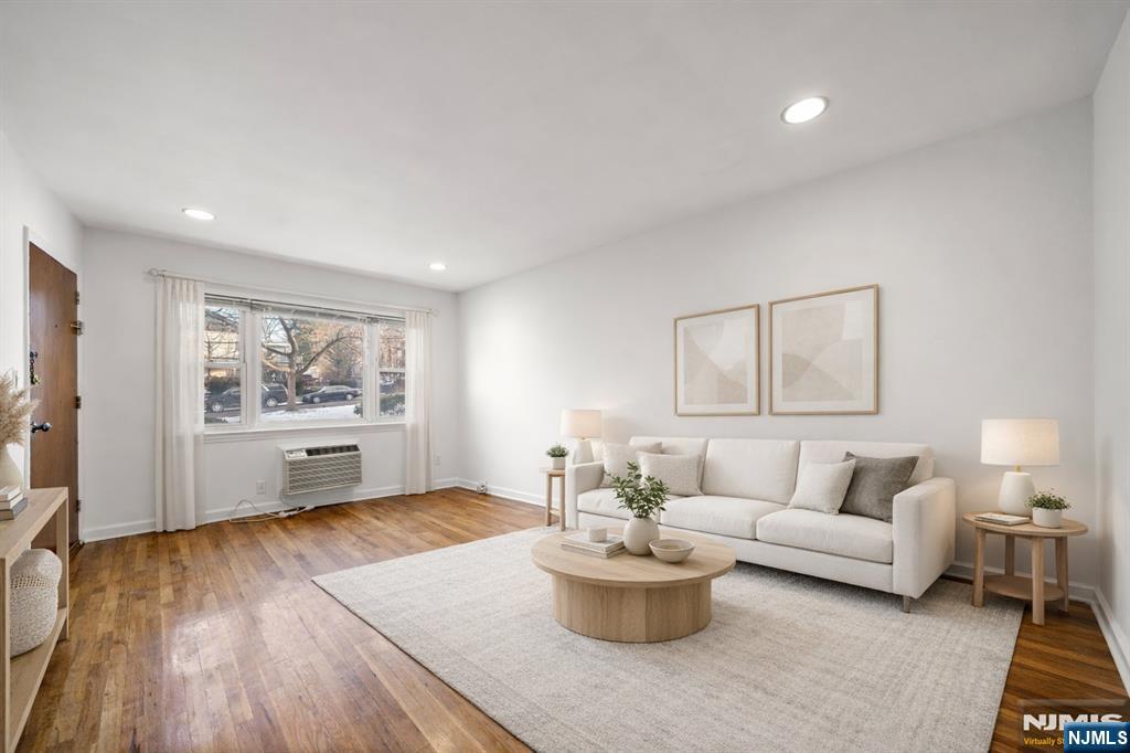 184 Hillside Avenue I1