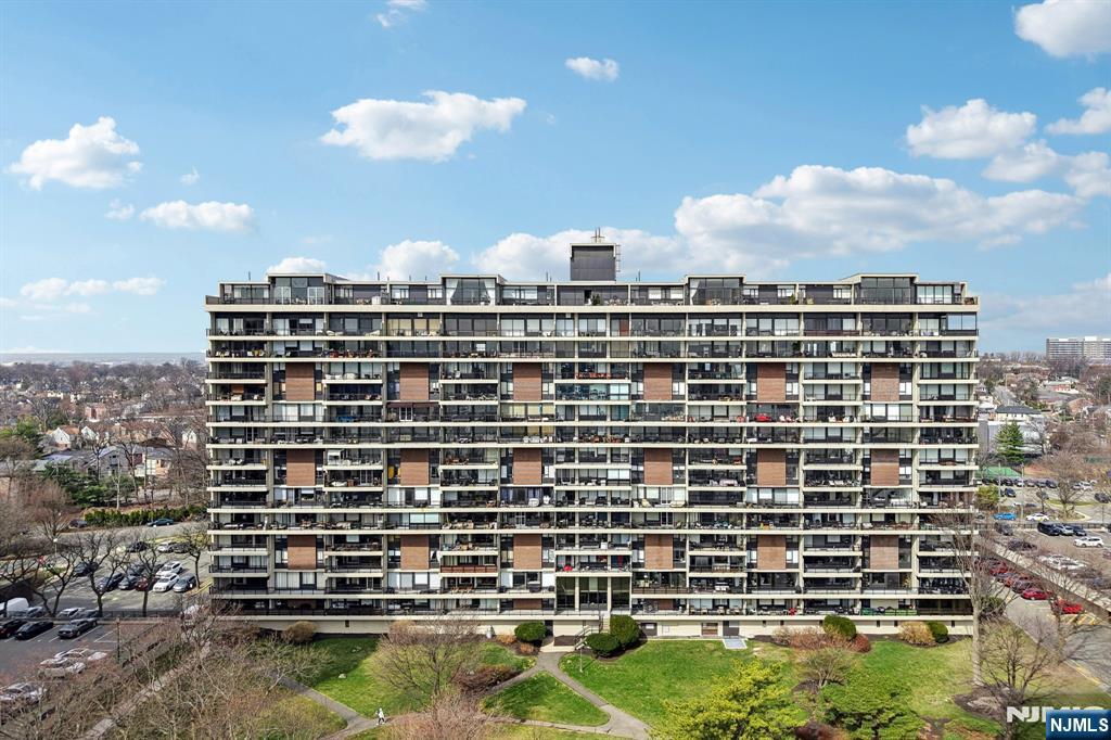 2 Horizon Road 1428