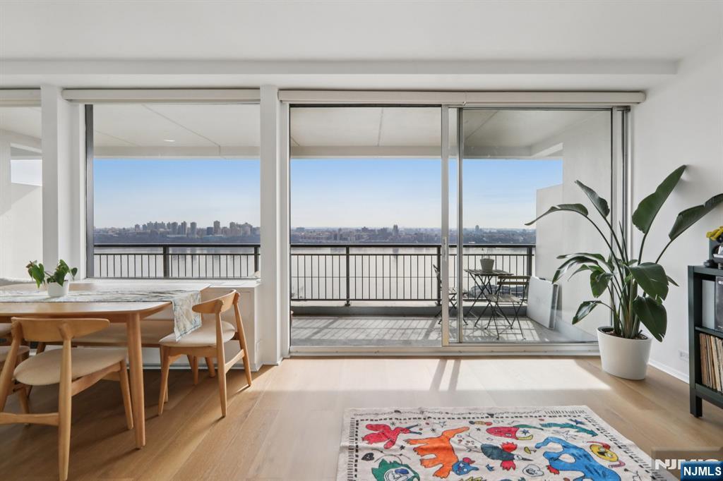 2 Horizon Road 1428