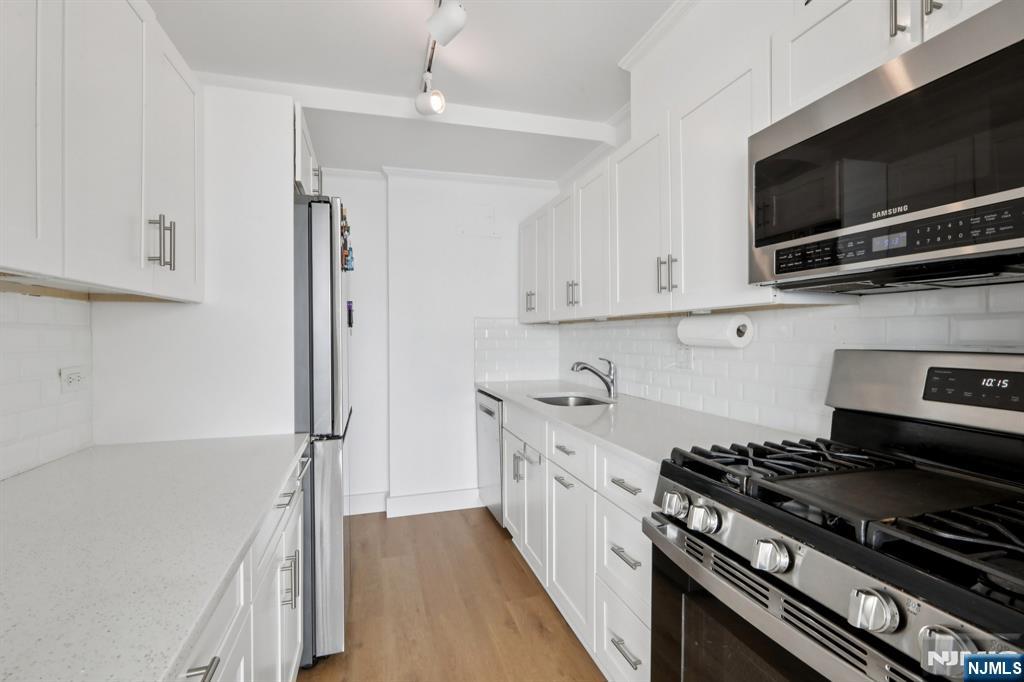 2 Horizon Road 1428