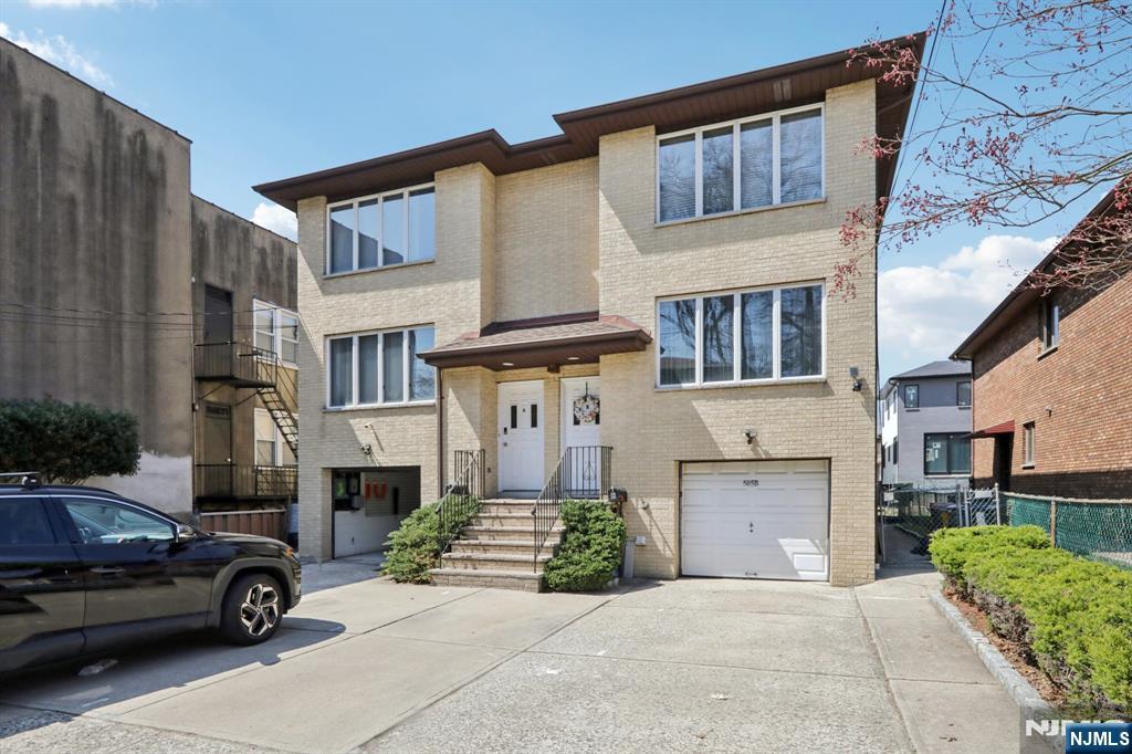 505 3rd Street
