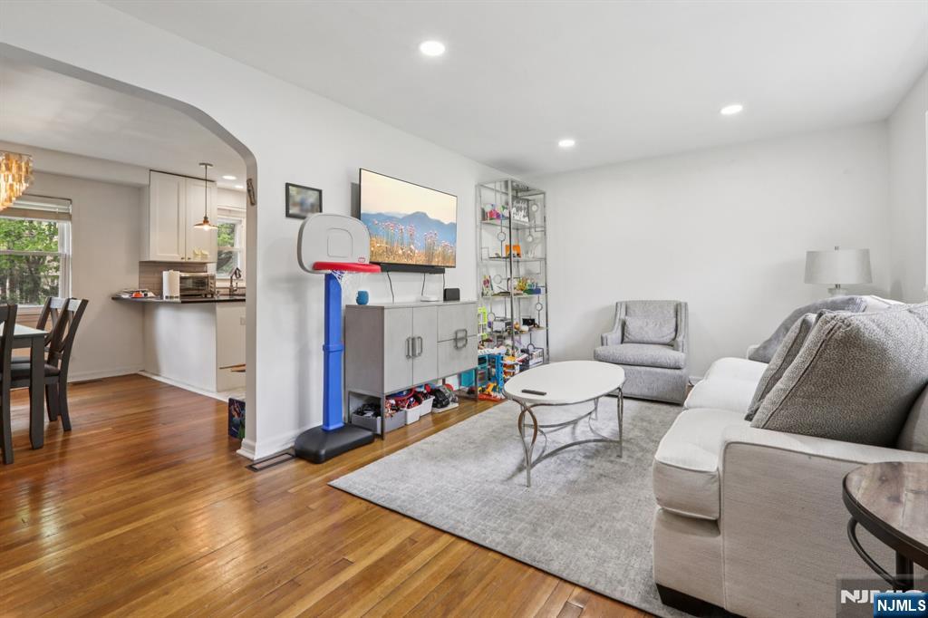 84 Belvidere Road