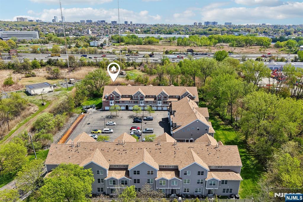 59 Birch Street 306