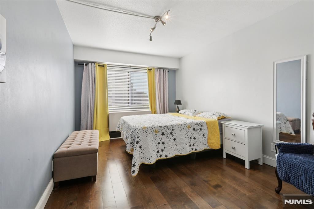 150 Overlook Avenue 7F