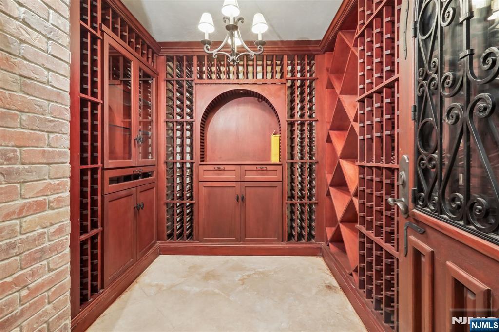 2 Ascot Way