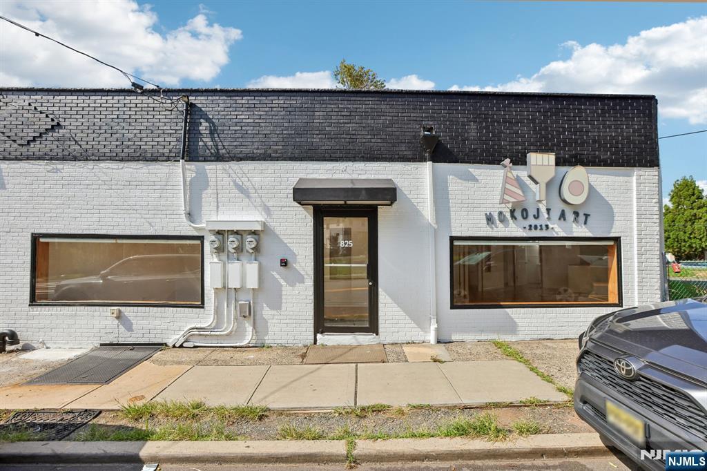825 State Highway #3
