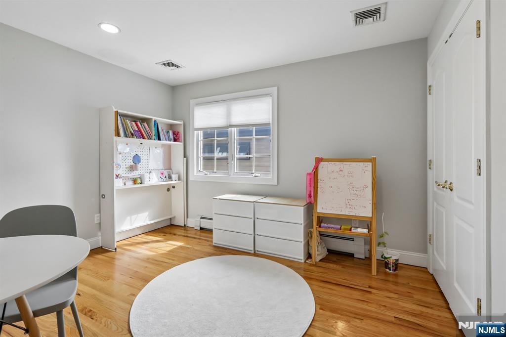 469A 1st Street A