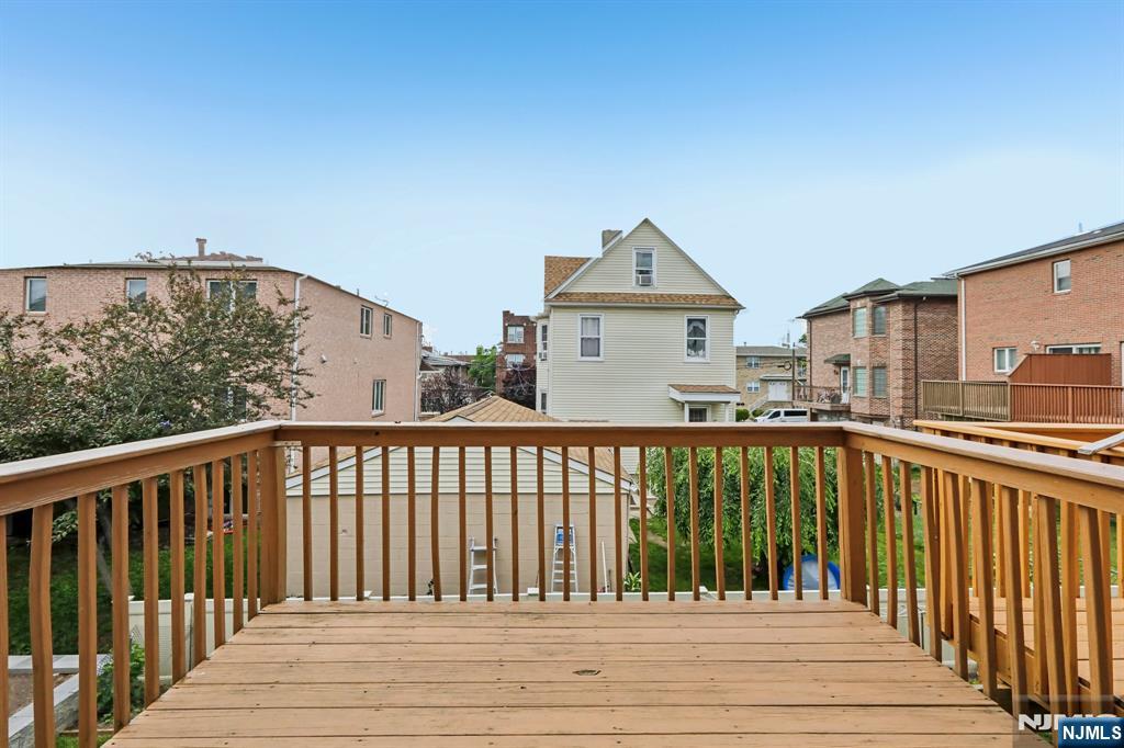 469A 1st Street A