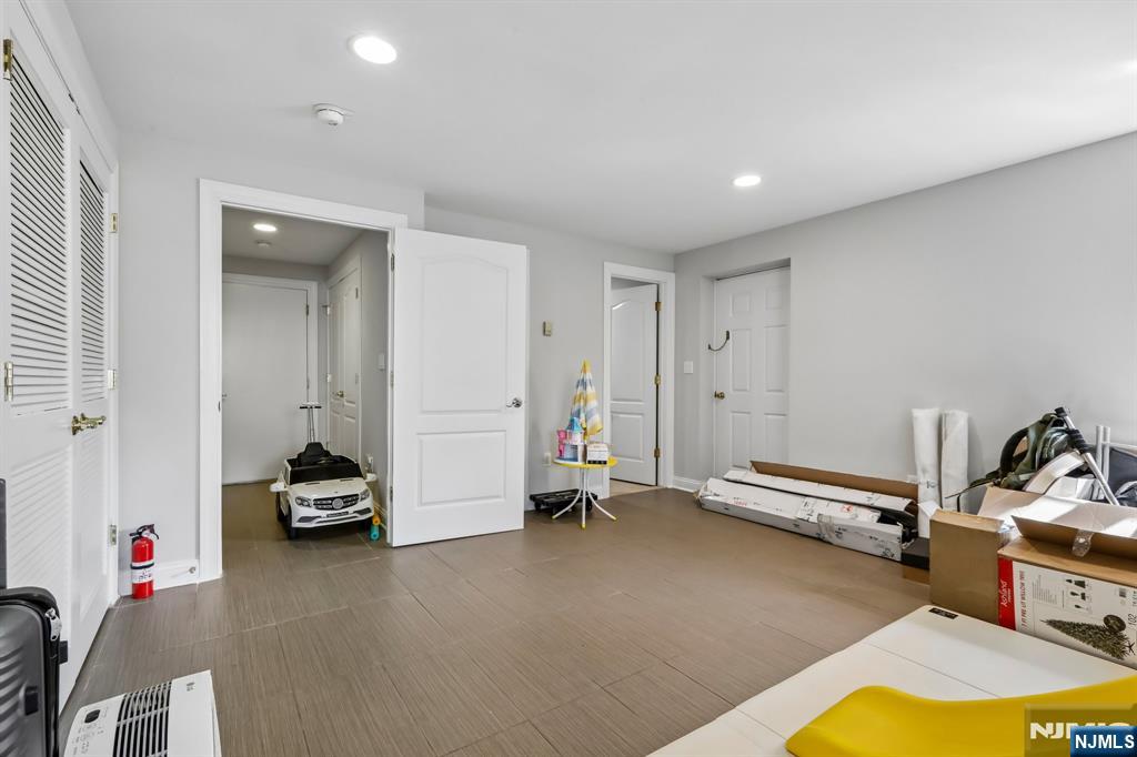 469A 1st Street A