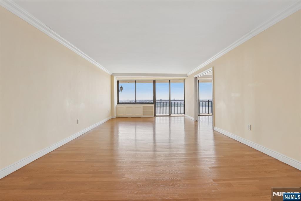 1500 Palisade Avenue 18C