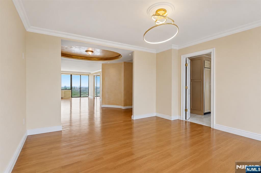1500 Palisade Avenue 18C