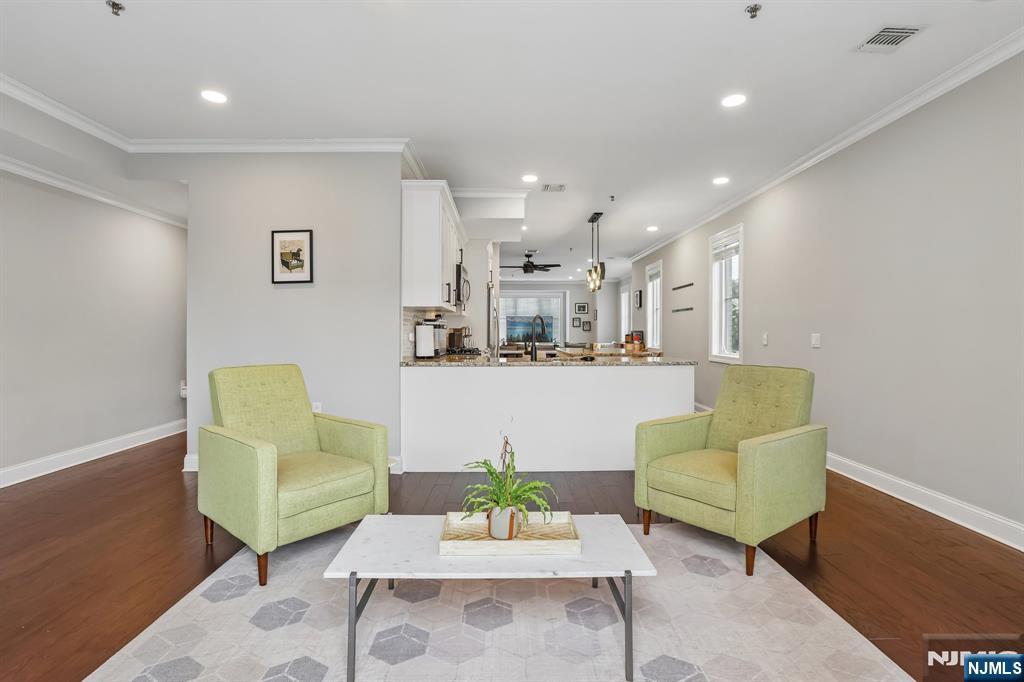 200 Laird Avenue 201