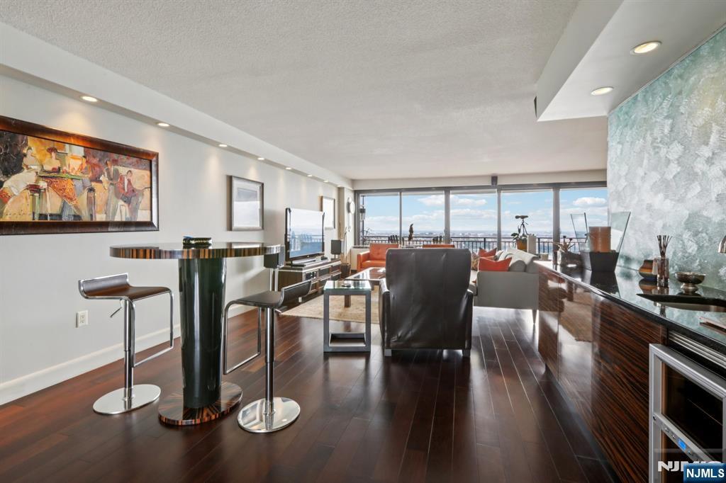 1500 Palisade Avenue 27C