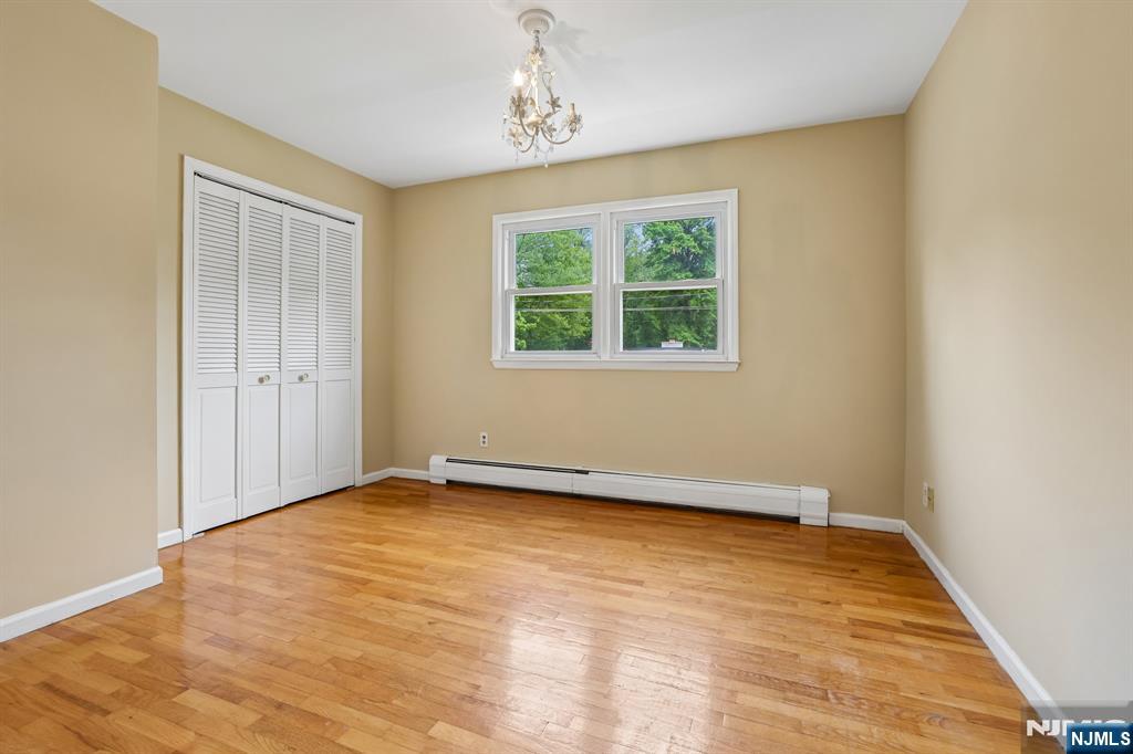 39 Maple Avenue