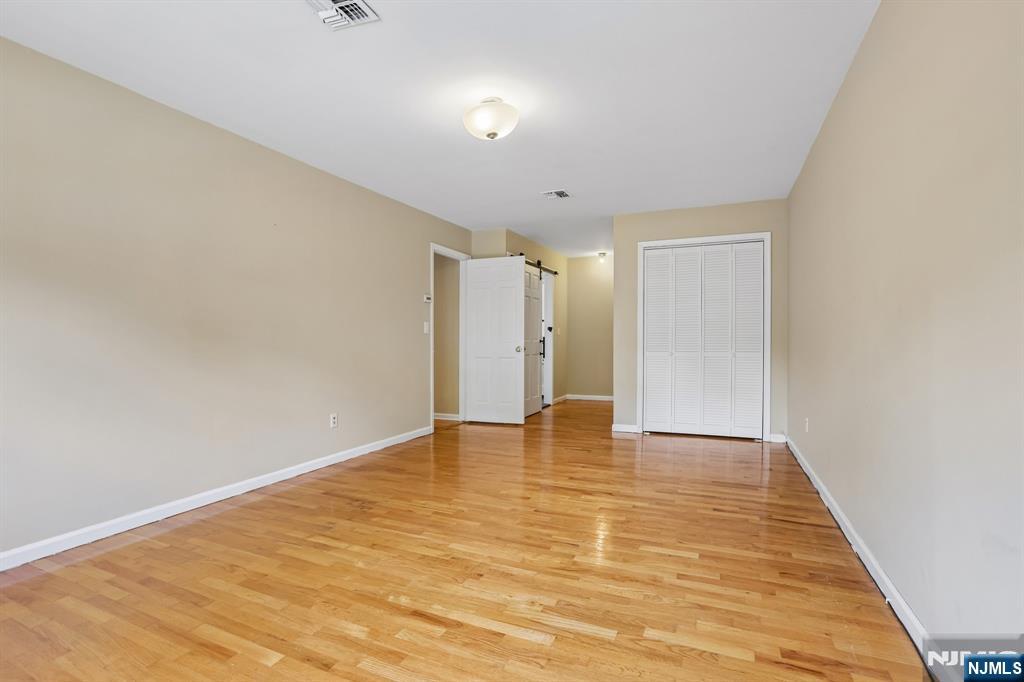 39 Maple Avenue