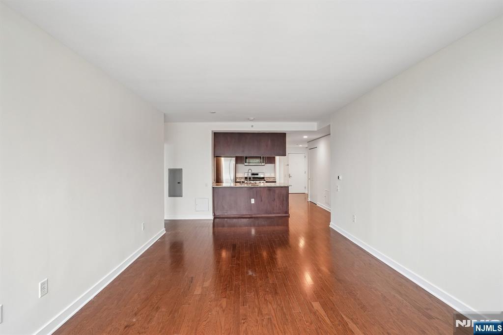 1215 Hudson Park