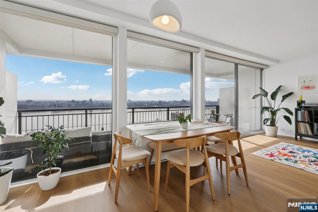 2 Horizon Road 1428