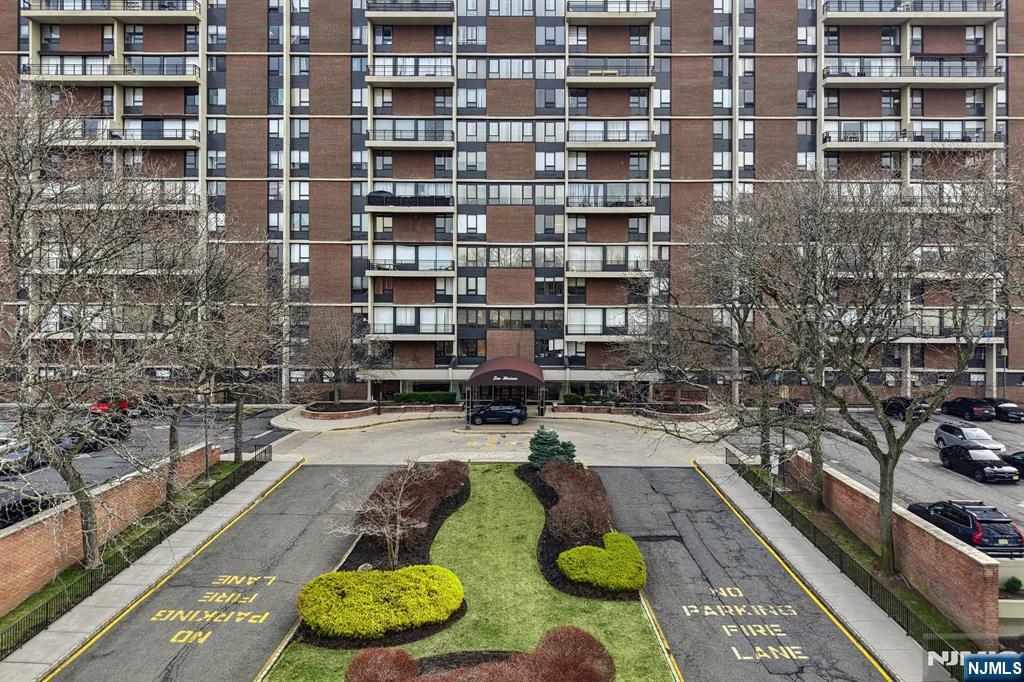 2 Horizon Road 1428