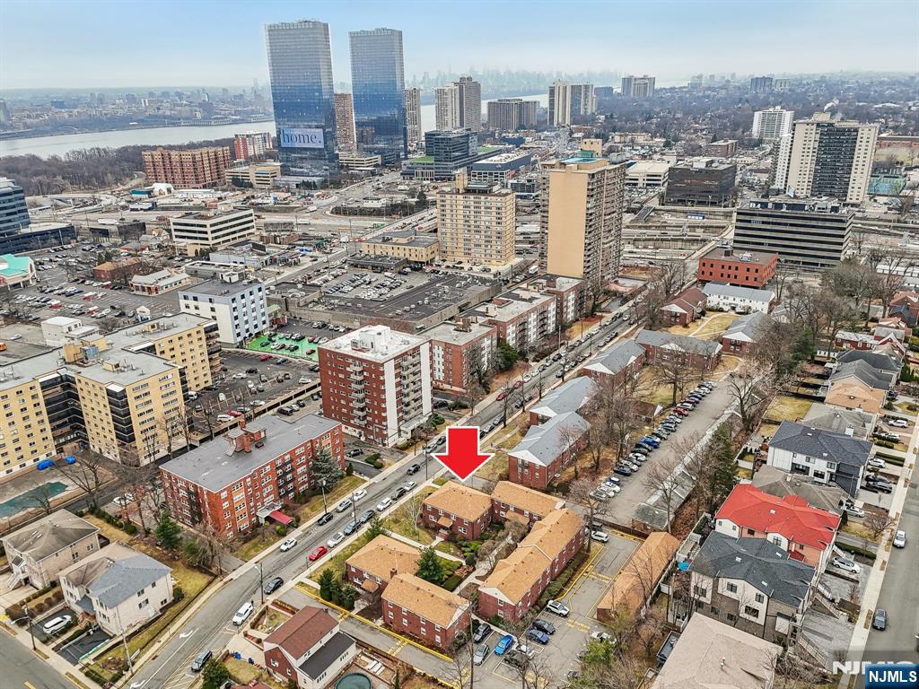2199 Center Avenue 199B