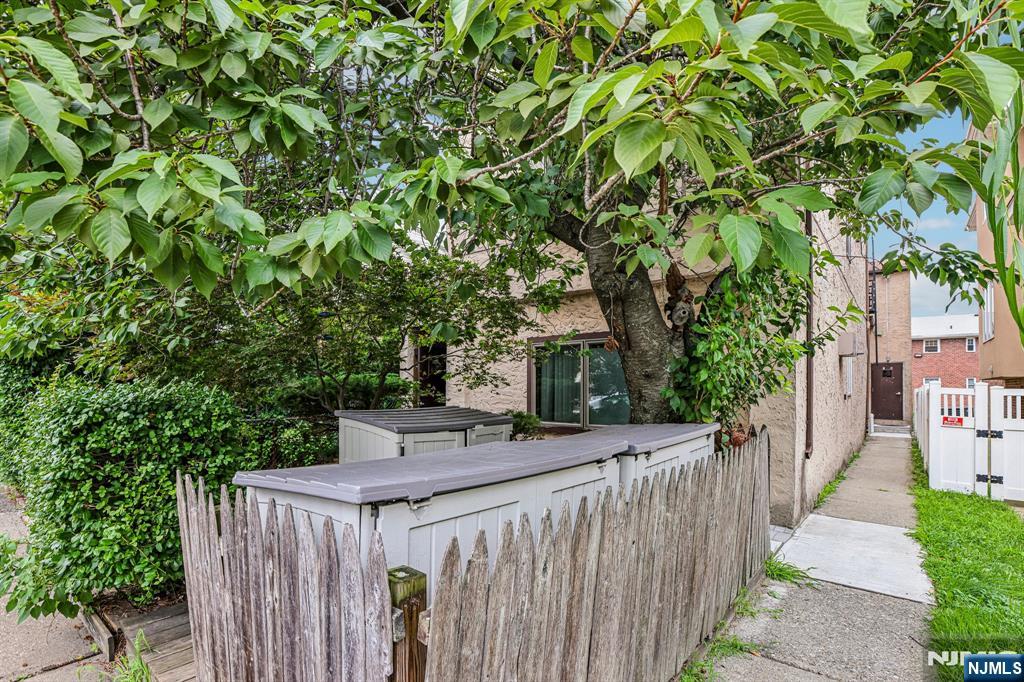 245 Warren Avenue