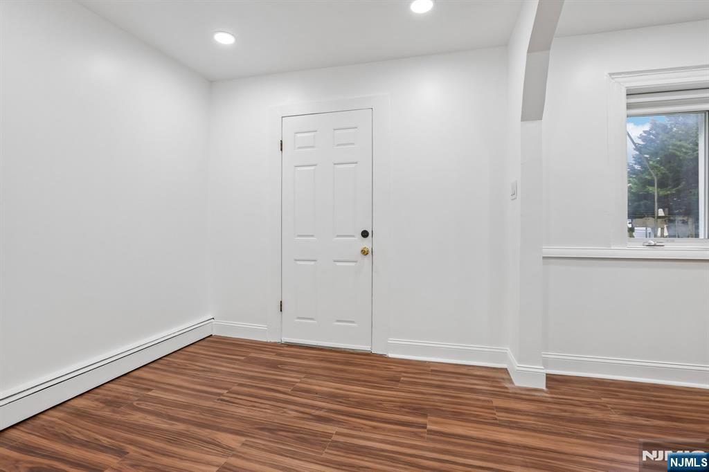1611 Ann Street 2