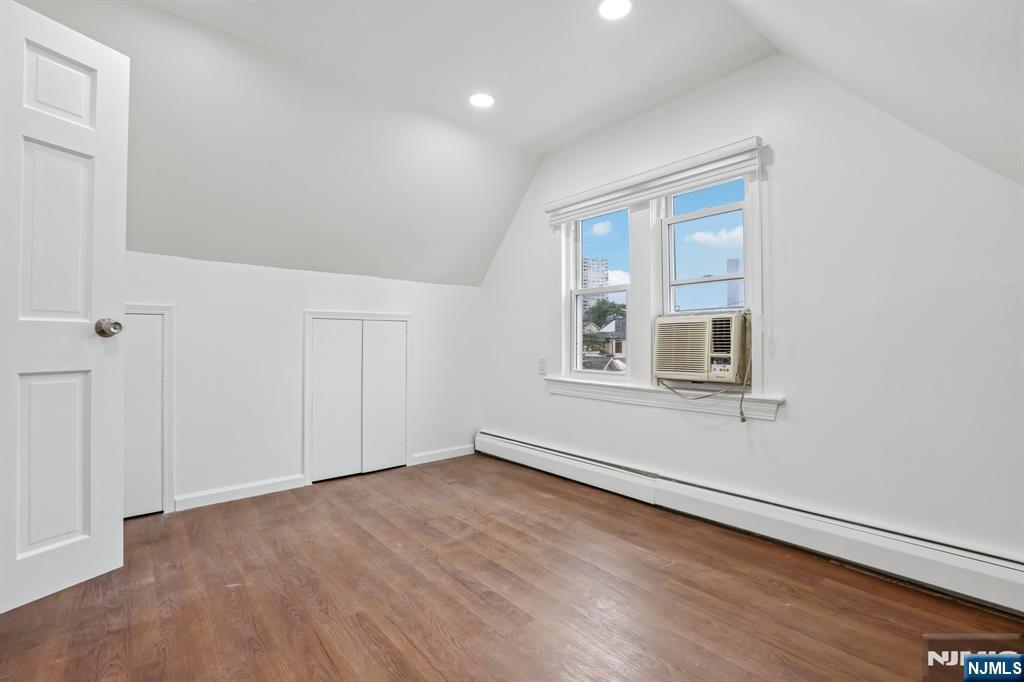 1611 Ann Street 2