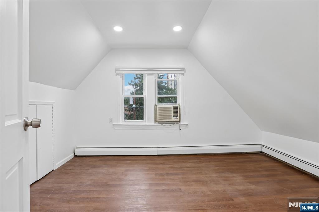 1611 Ann Street 2