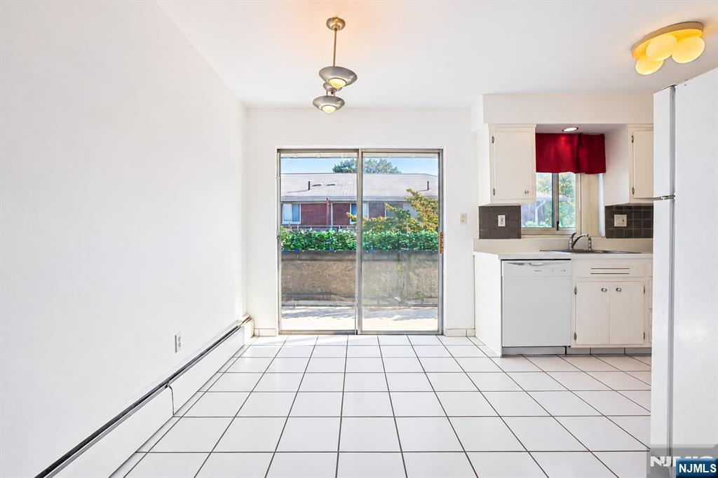 1315 Anderson Avenue 26