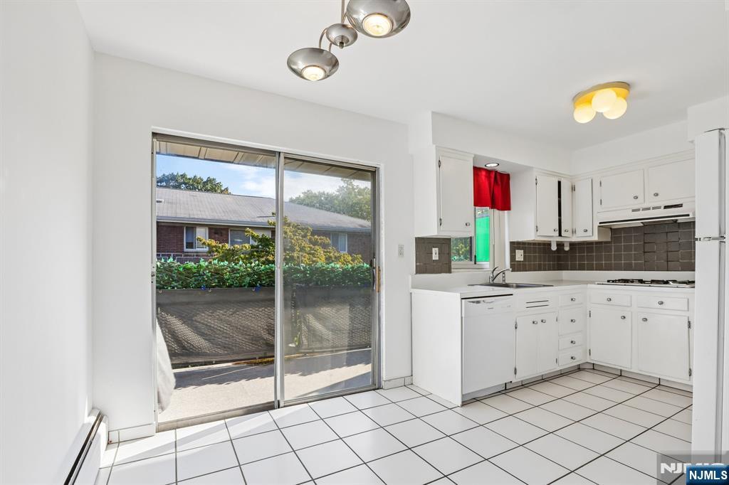 1315 Anderson Avenue 26