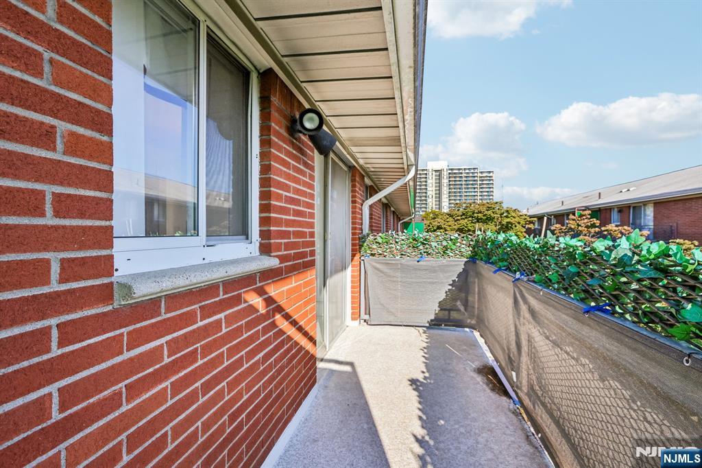 1315 Anderson Avenue 26