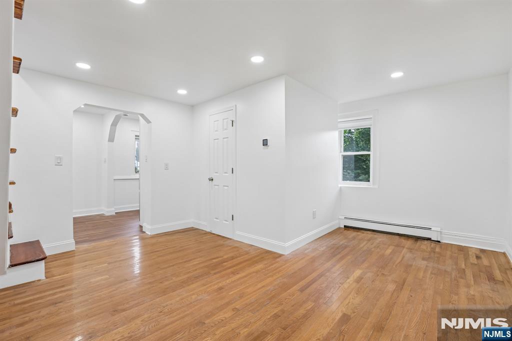 1611 Ann Street 2