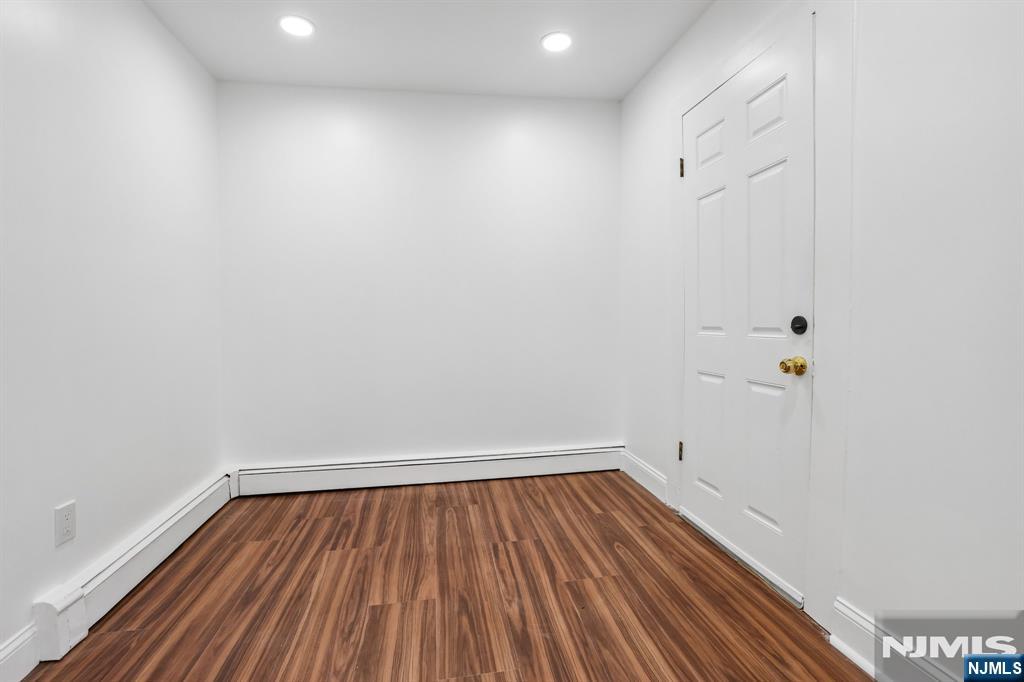1611 Ann Street 2