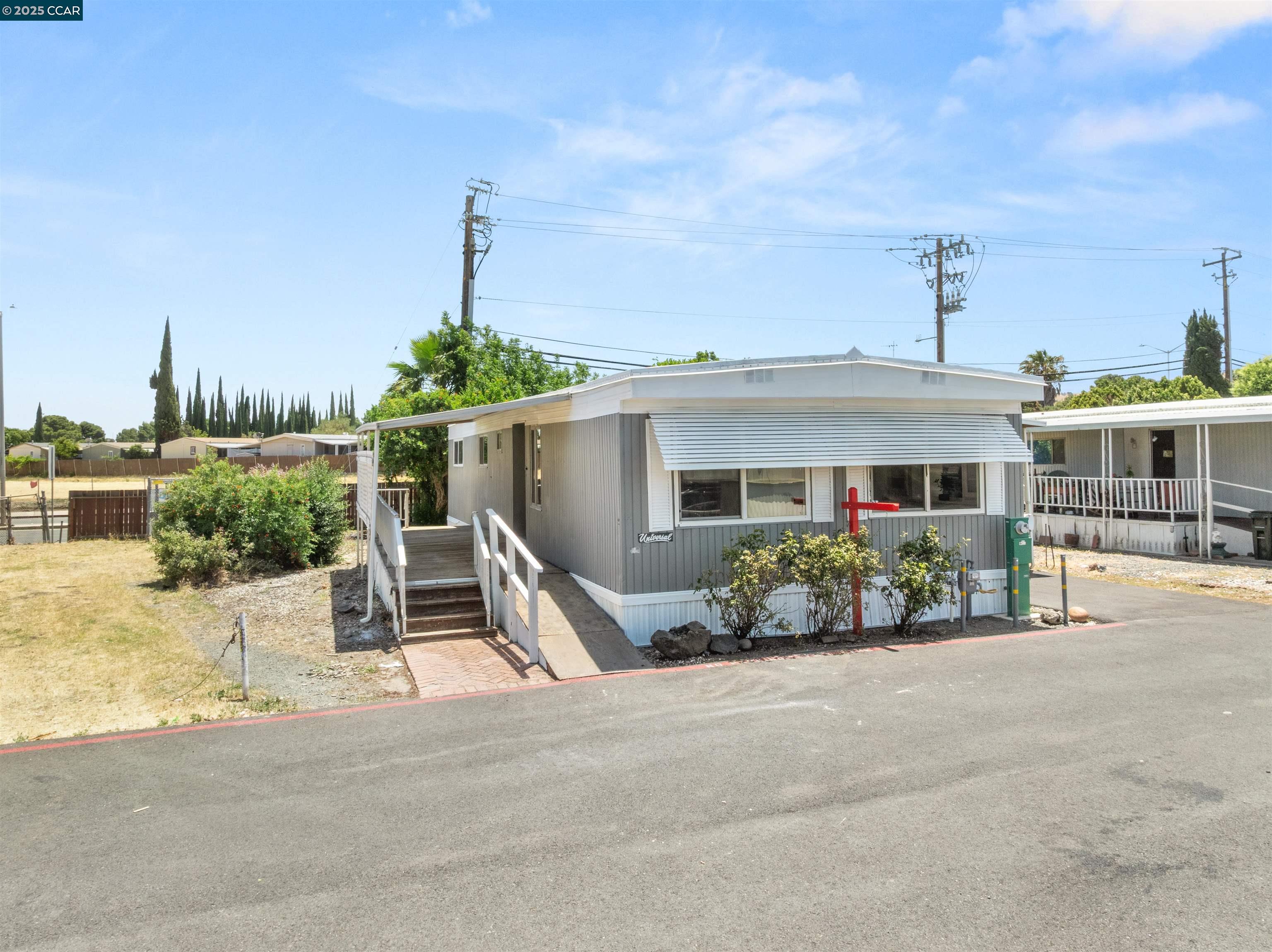 3301 Buchanan Road # 11