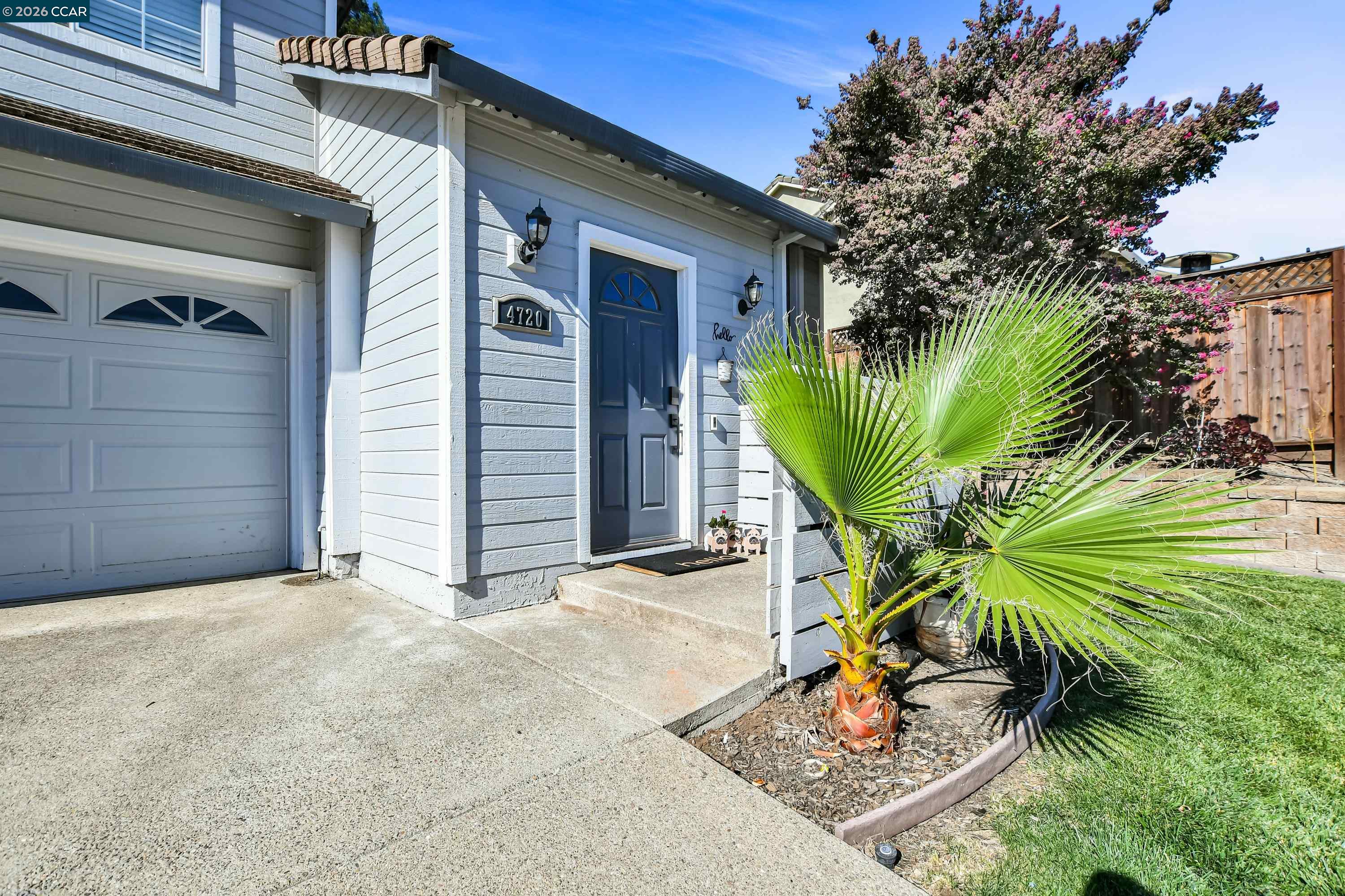 4720 Knollpark Cir