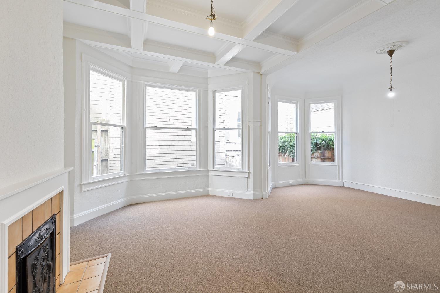 814 Divisadero Street