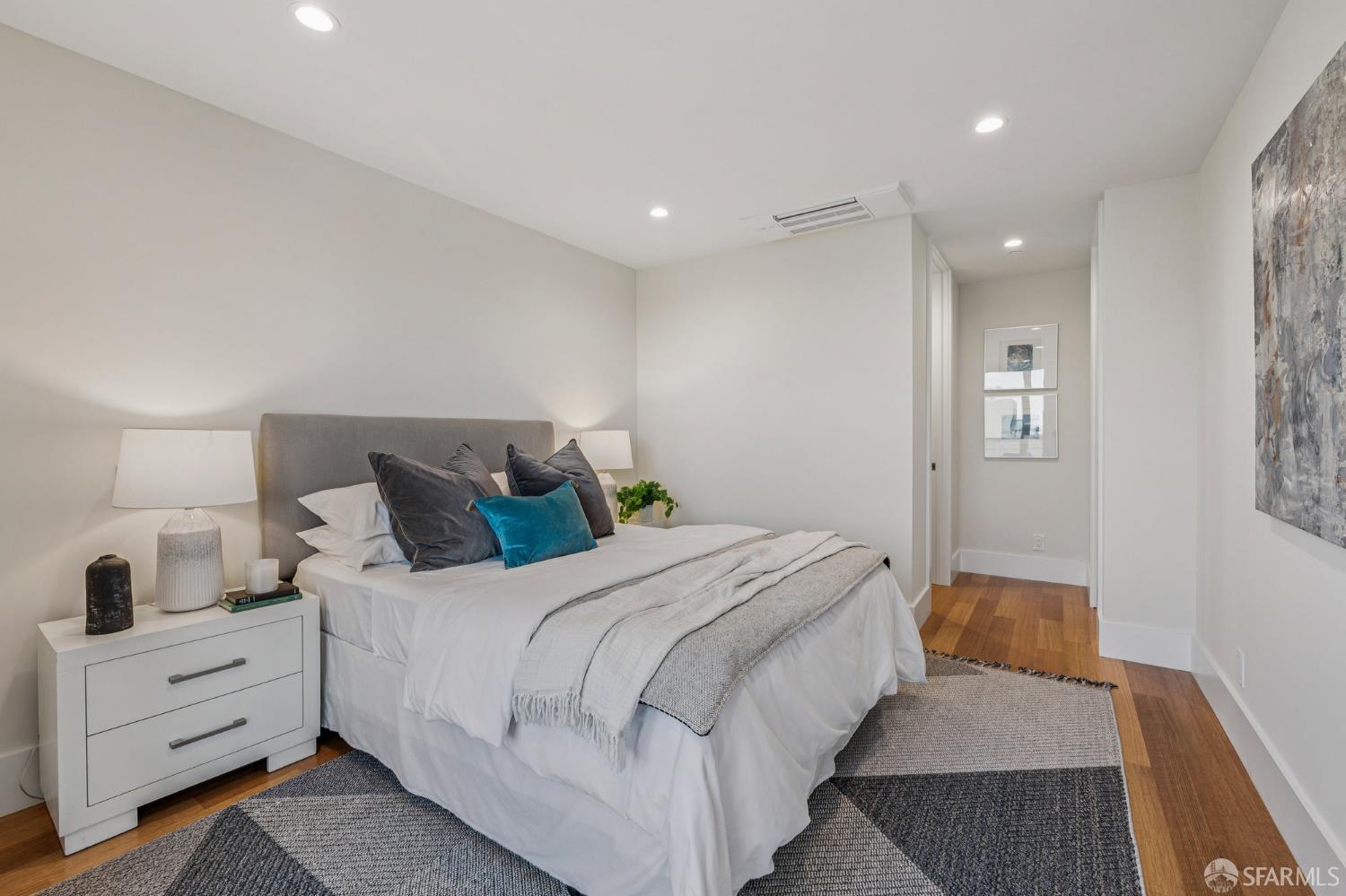 228 Vicksburg Street # 2