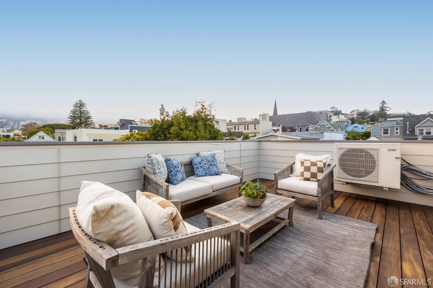 228 Vicksburg Street # 3