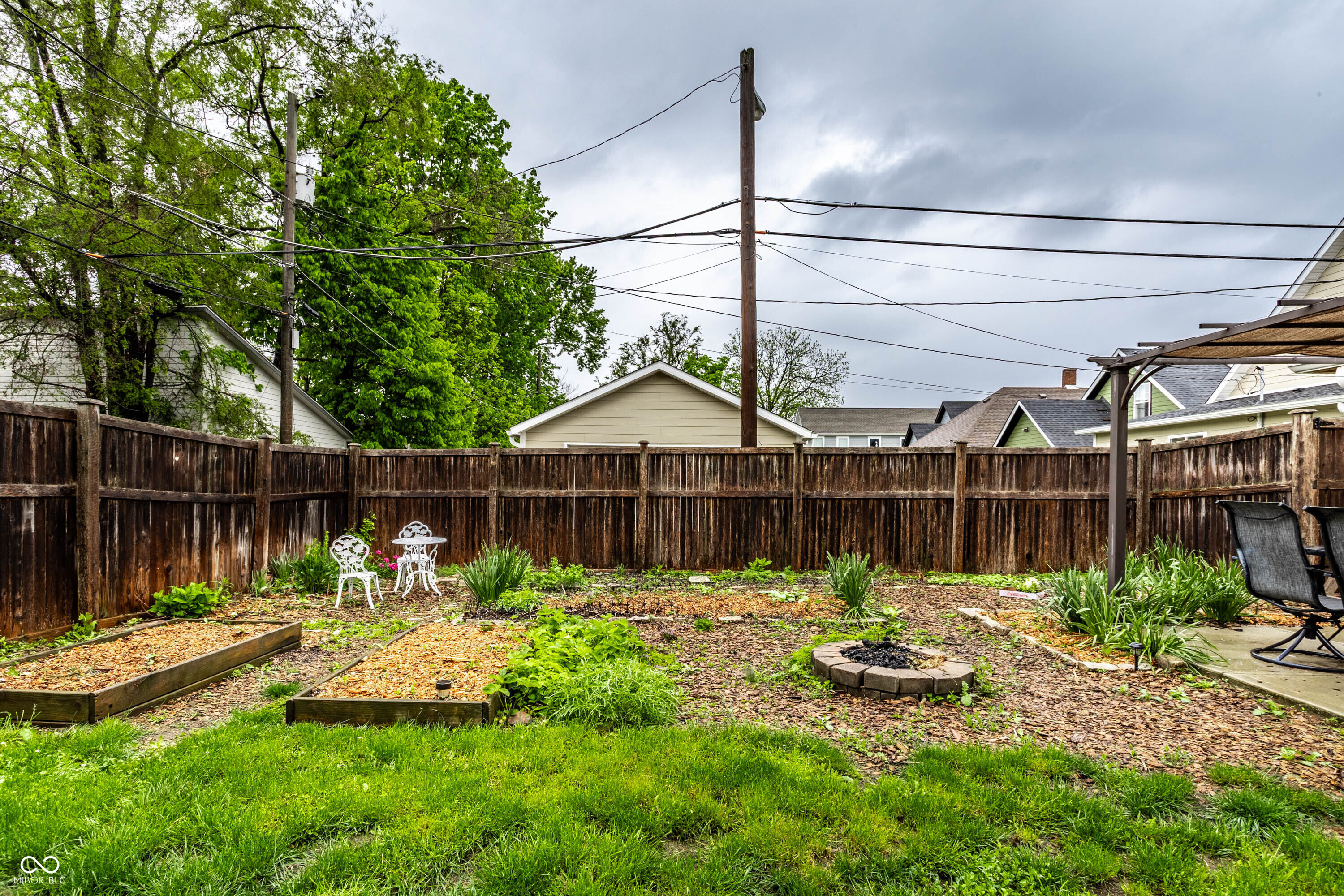 902 Villa Avenue