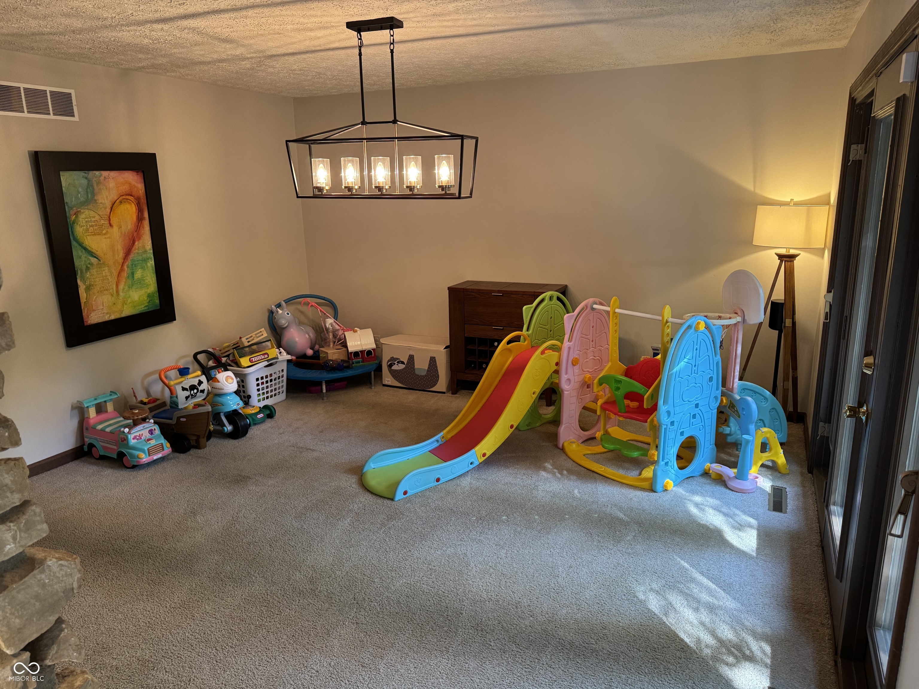 9103 Sargent Road