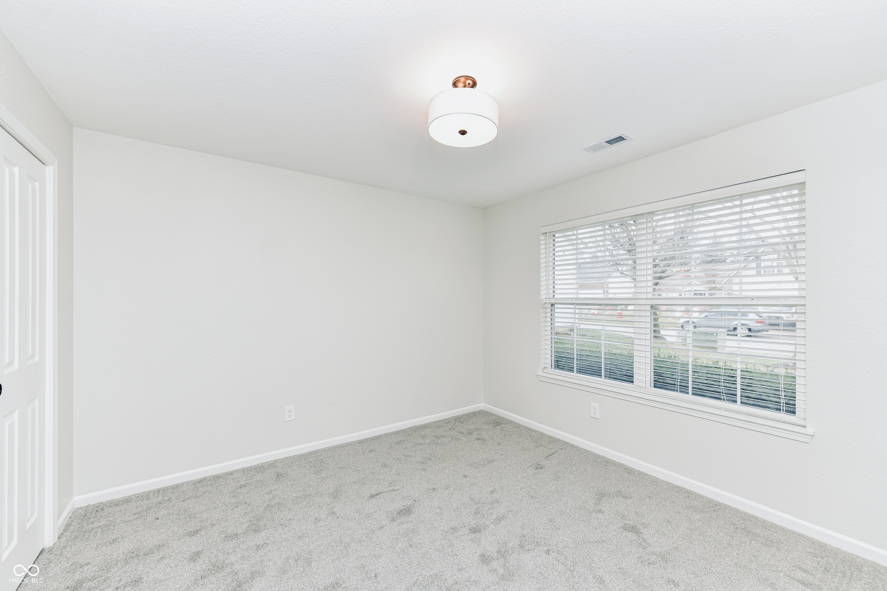 11761 Sand Creek Boulevard