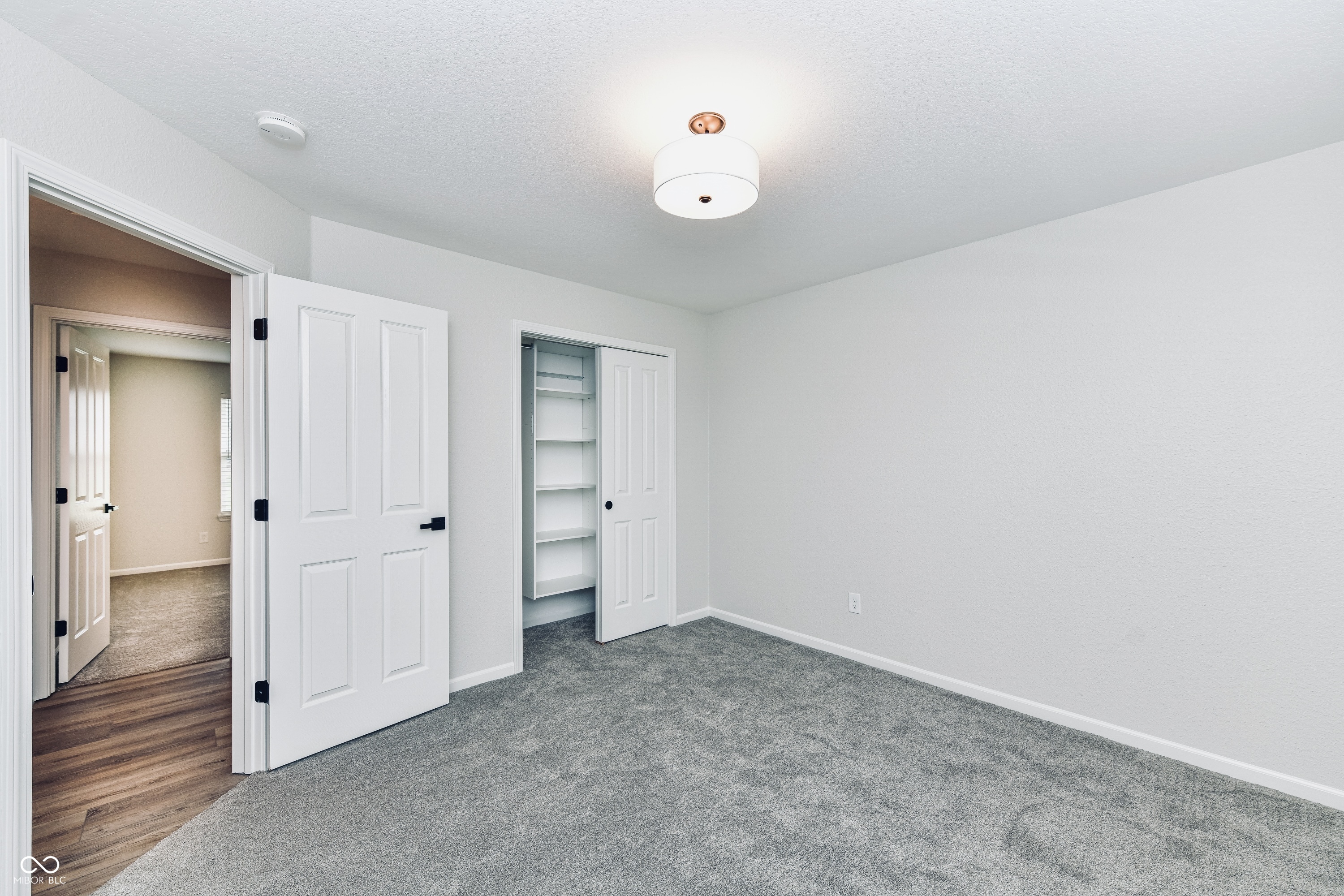 11761 Sand Creek Boulevard