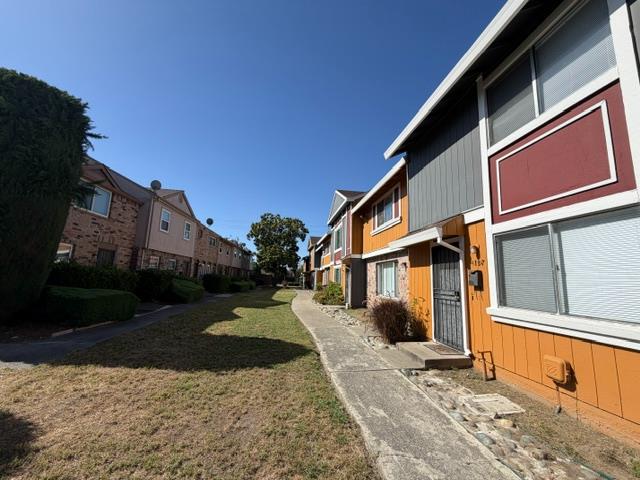4183 Brookfield Drive