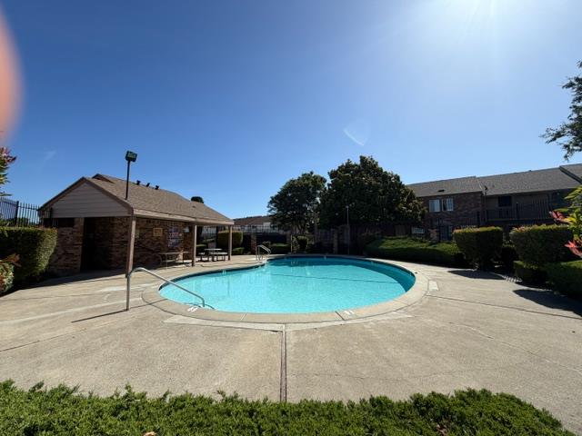 4183 Brookfield Drive